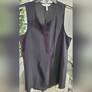 BCBGeneration Black Sleeveless Deep Vneck Top Small